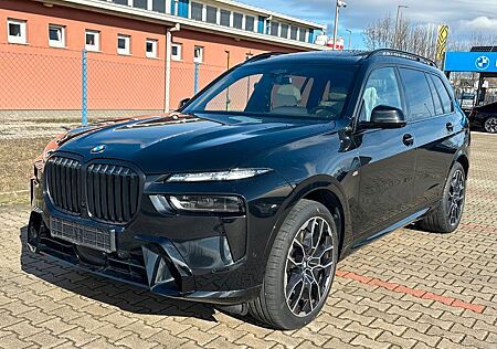 BMW X7 40d M Sport*VOLL*CARBON*SKYLOUNGE*MASSAGE*BELÜF*