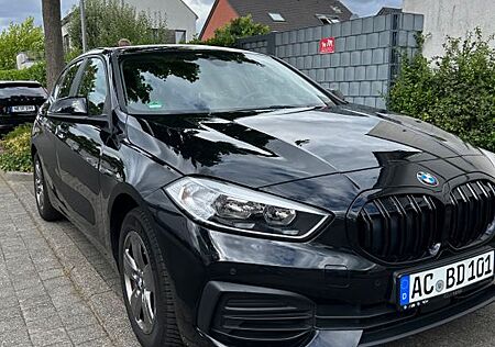 BMW 118i Advantage