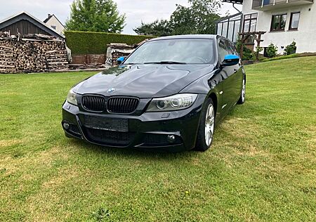 BMW 325d Touring - M - Paket, abnehm. AHK
