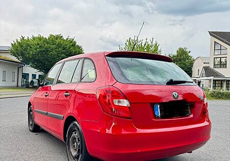 Skoda Fabia 1.2 TSi 86 PS / Kombi / TÜV fast Neu /