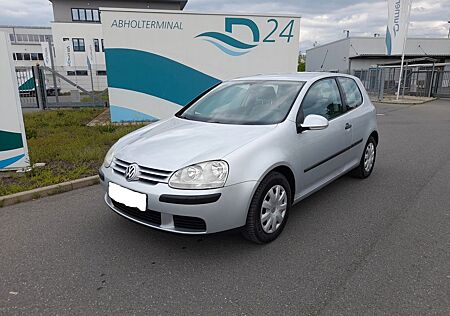 VW Golf Volkswagen V Lim. 1.4 Comfortline