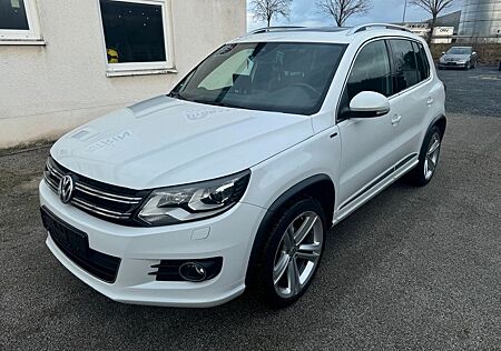 VW Tiguan Volkswagen R-Line *AHK*Allrad*Pano*