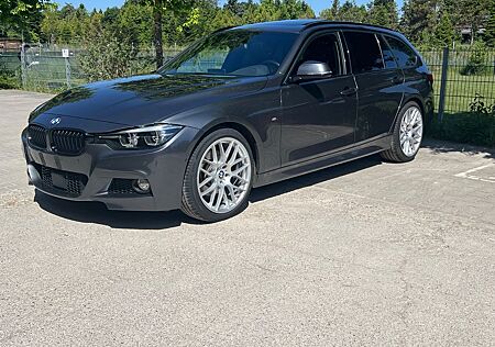 BMW 330d Touring M Sport Shadow Auto. M Sport Shadow