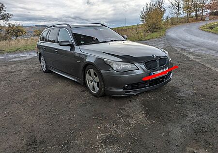 BMW 530xi A touring -