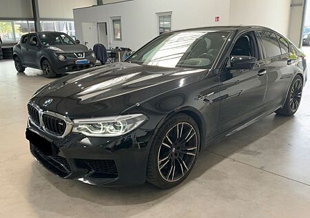 BMW M5 Lim. Aut. LEDER B&W LED HUD ACC DE FZG