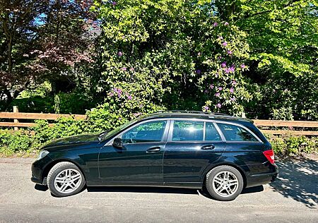 Mercedes-Benz C 180 CDI T -