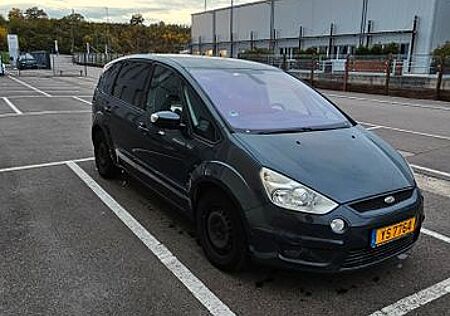 Ford S-Max 2,0 TDCi 103kW DPF Trend
