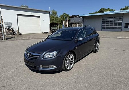 Opel Insignia Country Tourer 2.8 Turbo Cosmo 4x4 T...