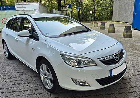Opel Astra Sports Tourer 1.4 Turbo