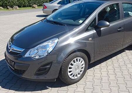 Opel Corsa Grau, NAVI