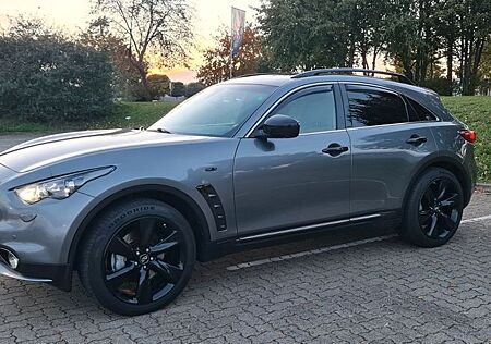 Infiniti QX70 3.7 Ultimate