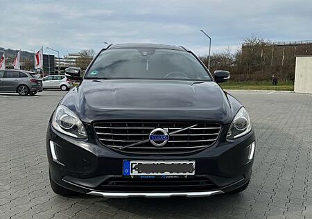 Volvo XC 60 XC602.4/D5/AWD Summum Limitedt Edition/5Zylinder