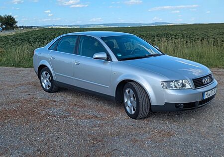 Audi A4 (B6 8E) 2.0i 20V (131 PS) Limousine