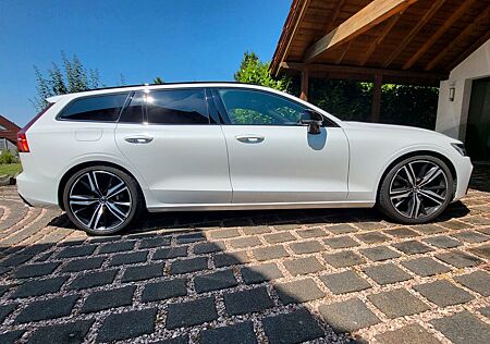 Volvo V60 T5 AWD Geartronic R Design R Design