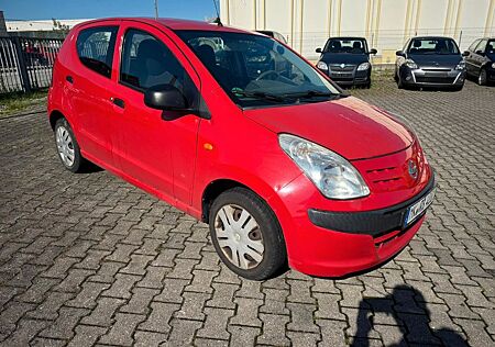 Nissan Pixo Visia