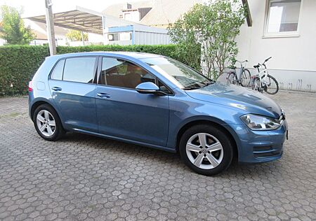 VW Golf Volkswagen VII Comfortline BMT