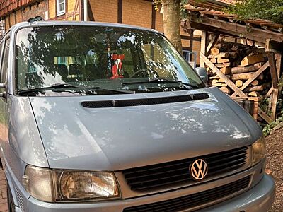 Volkswagen T4 Caravelle 2,5-l-Diesel TDI 111kW Standard