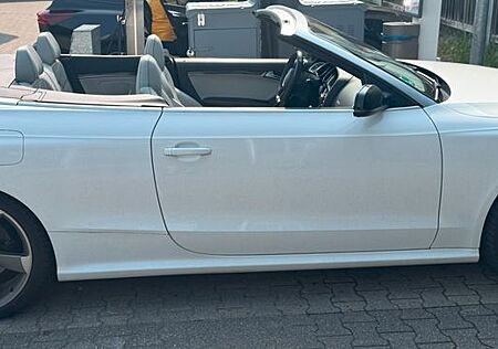 Audi RS5 4.2 FSI S tronic quattro Cabriolet -