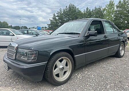 Mercedes-Benz 190