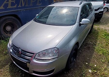 VW Golf Volkswagen V Variant Trendline