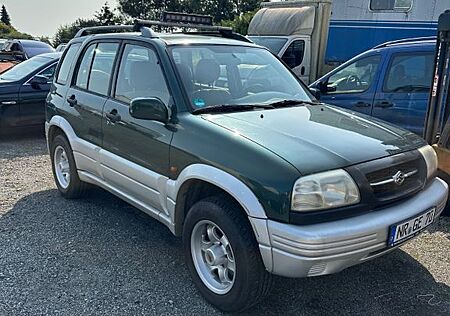 Suzuki Grand Vitara V6-2.5 V6