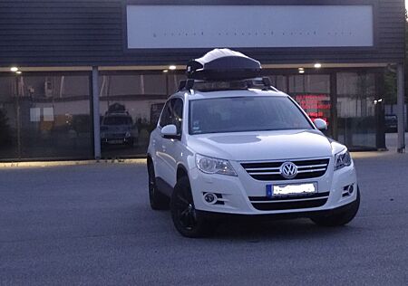 VW Tiguan Volkswagen 1.4 TSI 4MOTION Topzustand