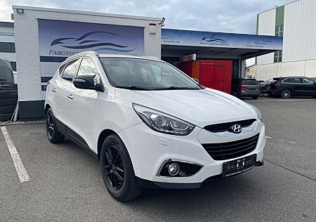 Hyundai ix35 Style AWD Navi Kamera 8-fach Shz Keyless