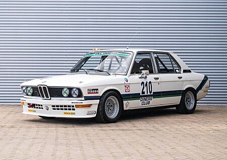 BMW 530i 530 5-SERIE 1B Historic race car