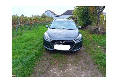 Hyundai i40 1.7 CRDi 104kW blue Premium Premium