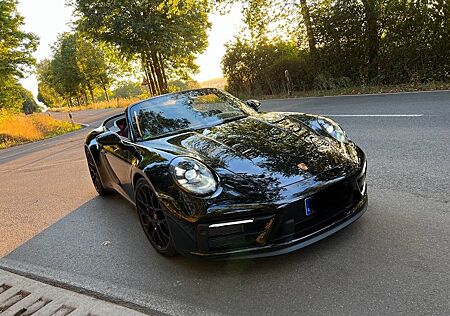 Porsche 992 911 () 4 GTS Cabrio - Vollleder - LED - Bose