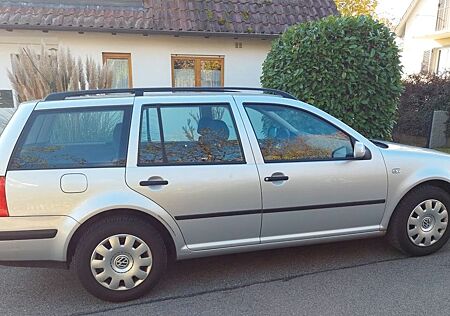 VW Golf Volkswagen 1.6l Variant Kombi