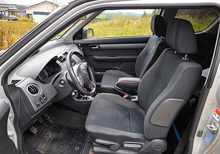 Suzuki Swift 1.5 Black Sport Edition Black Sport Ed...