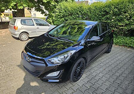 Hyundai i30 1.4 FIFA World Cup Edition