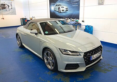 Audi TT 45 TFSI S tronic Roadster - 20 Years Edition