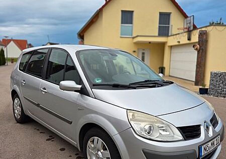Renault Grand Scenic 2.0 16V Exception