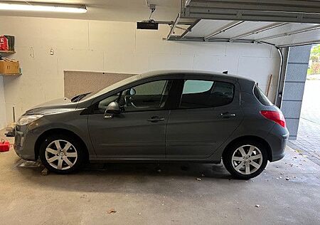 Peugeot 308 Sport 120 - 1 Hand, Garagenwagen, Unfallfrei