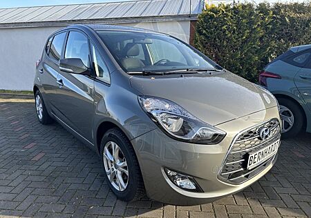 Hyundai ix20 1.6 Comfort inkl. Winterräder Klima