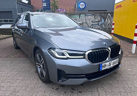 BMW 530d Touring Aut. +Laserlicht+HuD+Leder+Virtual+