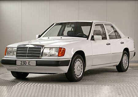 Mercedes-Benz E 230 230 E W124 H-Kennzeichen Ausnahmezustand