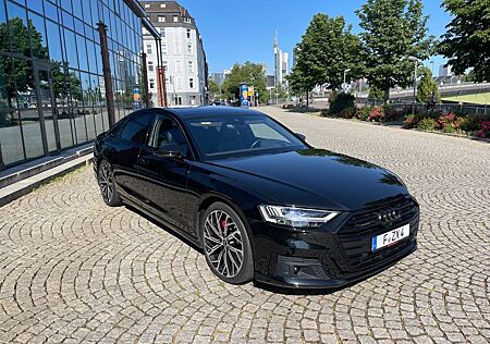 Audi A8 55 TFSI quattro tiptronic -