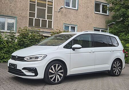 VW Touran Volkswagen R.line 7Person,Led,Assistant,AHK,Winterpa