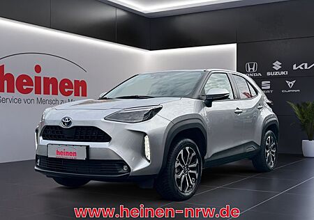 Toyota Yaris Cross 1.5 E-CVT NAVI MATRIX 17Z-ALU
