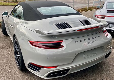 Porsche 991 .2 Turbo S Cabrio , Kreide, AERO, Apporved