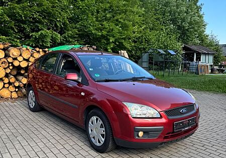 Ford Focus 1.6 2007 / TÜV /Serviceheft