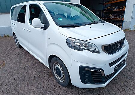 Peugeot Expert Kombi L2 1.5 HDi 120 Navi PDC 9 Sitzer