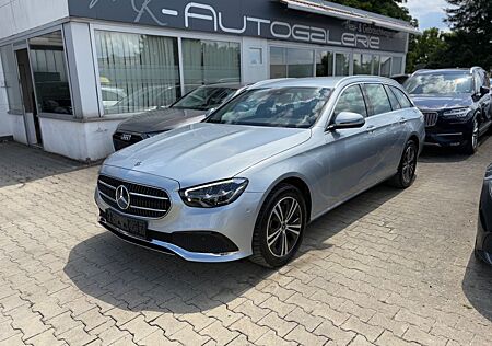 Mercedes-Benz E 220 E 220d 4Matic T-Modell|Neues Modell|R.-Kamera|