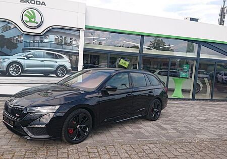 Skoda Octavia Combi RS First Edition 2.0 TSI DSG