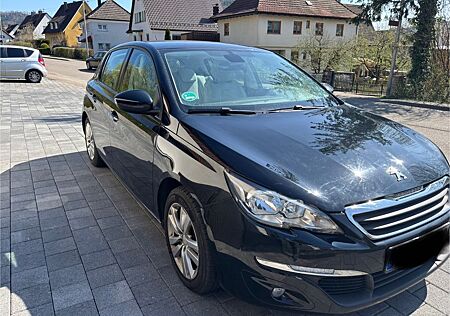 Peugeot 308 ll Style e-HDi 115 STOP & START , AU 1/27