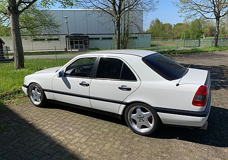 Mercedes-Benz C 230 KOMPRESSOR CLASSIC