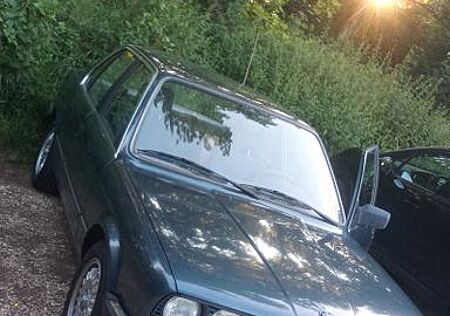 BMW 318i E30 | | BJ85 | 106TKM